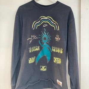 NIKE HERITAGE COLLECTION LONG SLEEVE TSHIRT